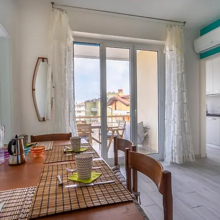 Guesthost - Casa Di Annika - Vista Laguna E Parcheggio Privato Lejlighed